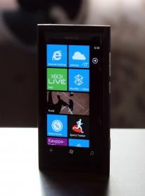 Nokia Lumia 800
