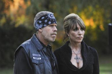 Sons of Anarchy, 1. ja 2. kausi