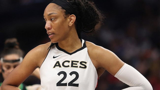 Las Vegas Aces -tähti A'ja Wilson rikkoi ennätyksen historian parhaiten palkattuna WNBA-pelaajana, ensimmäinen yli miljoona dollaria ansainnut pelaaja