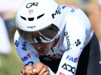 Ecuadorilainen py&ouml;r&auml;ilij&auml; Jhonatan Narv&aacute;ez tekee hattutempun Giro d'Italiassa, kun Eulalio pysyy k&auml;rjess&auml;