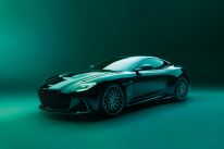 media/00/astonmartinis_3950083t.jpg