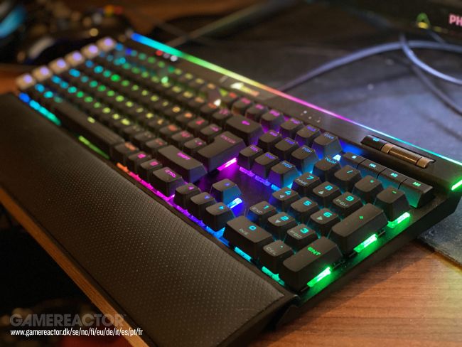 Corsair K95 Platinum RGB XT (MX Speed)