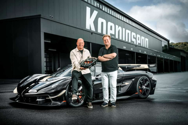 Lego valmisti Koenigsegg Sadairin Spear-mallin täysikokoisen version, jonka huippunopeus oli 111 km/h