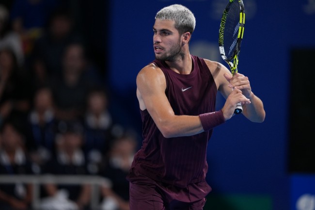 Carlos Alcaraz pyysi poistamaan piilotetun puettavan Australian Openissa, mutta se ei ole huijaamista
