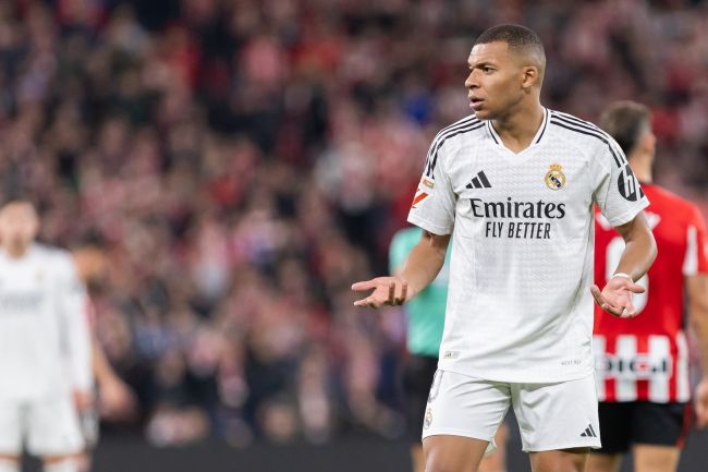 Kylian Mbappé loukkaantui jälleen: Pelaako hän jälleen Real Madridissa tällä kaudella?