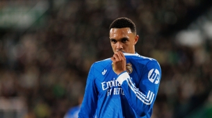 Trent Alexander-Arnold liittyy Real Madridin loukkaantuneiden puolustajien joukkoon: Poissa kaksi kuukautta