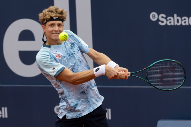 20-vuotias Martín Landaluce kostaa Alcarazille ja tekee historiaa Miami Openissa