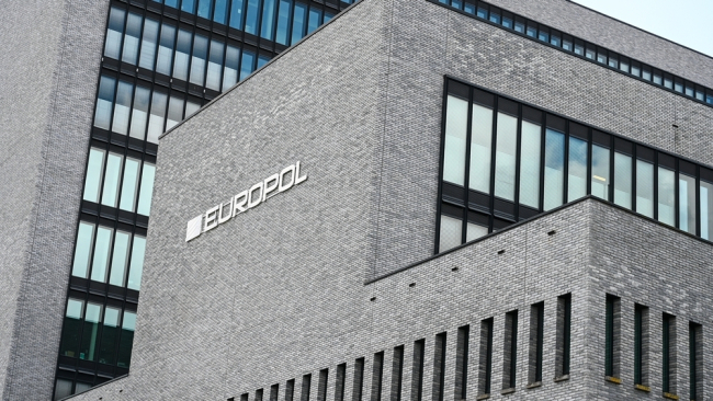 Europol varoittaa, että Iranin kriisi voi lisätä terrori- ja kyberuhkia Euroopassa