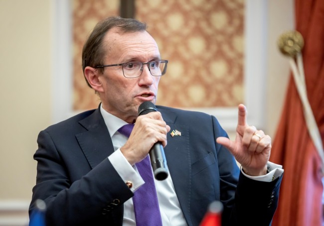 Oslon ja Kööpenhaminan lennokki-iskujen välillä ei ole vahvistettua yhteyttä, Norja sanoo