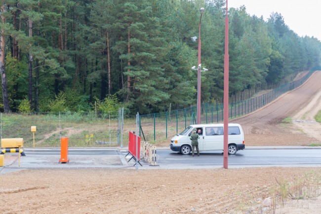 Puola sulkee Valko-Venäjän rajan
