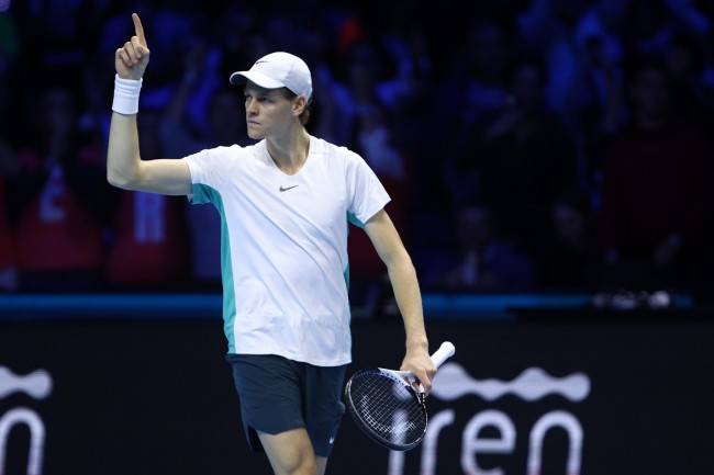 Neljännesfinalistit Vienna Openissa ja Swiss Indoors Baselissa: ATP-tittelit tänä viikonloppuna