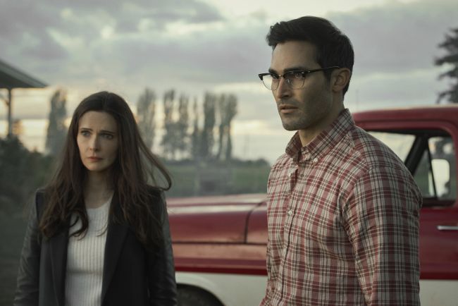 Superman & Lois, ensitunnelmat