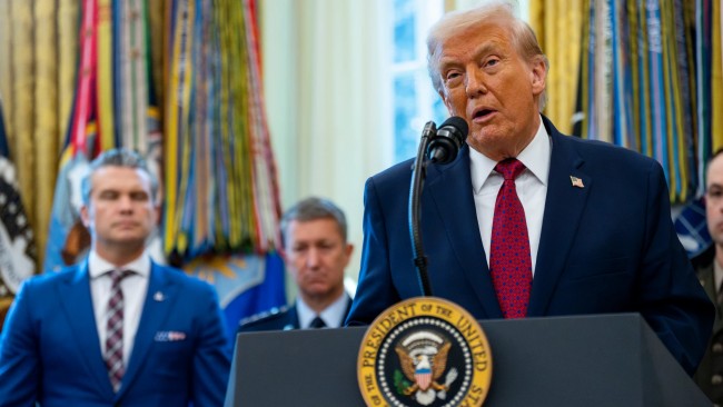 Trump haastaa BBC:n oikeuteen kunnianloukkauksesta tammikuun 6. päivän puheesta (vaatii jopa 10 miljardia dollaria)