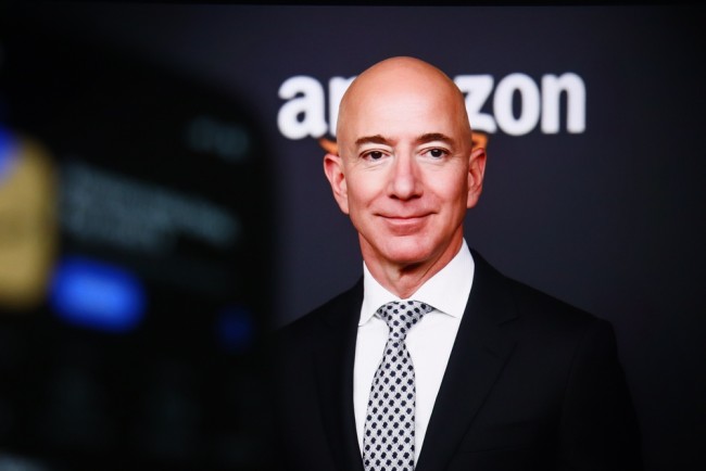 Jeff Bezos johtaa tekoälyä ensimmäisenä operatiivisessa roolissa sitten Amazonin