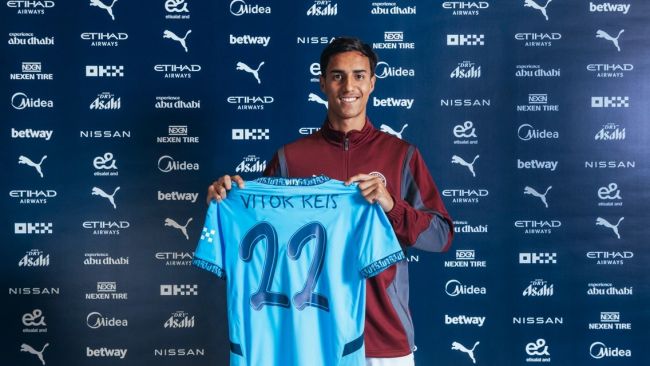 Manchester City on käyttänyt yli 150 miljoonaa euroa uusiin hankintoihin, mutta sen on valittava Mestarien liigaan