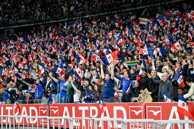 Ranska kukisti Walesin Six Nationsissa ja tavoittelee rugbyn Grand Slamia