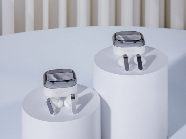 Samsung Galaxy S26 ja Buds 4 julkistettiin Unpacked 2026 -tapahtumassa