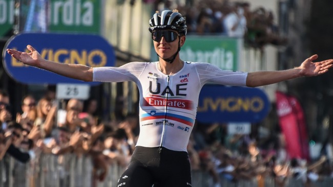 Lyömätön Tadej Pogačar voitti Euroopan mestaruuskilpailun maantieajossa, jossa oli hyvin vähän maalipaikkoja