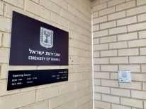 media/27/israelclosesembassies_4582723t.jpg