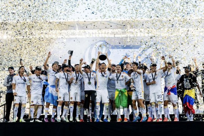 LA Galaxy laajentaa jalkapallon hallintaansa MLS Cupissa