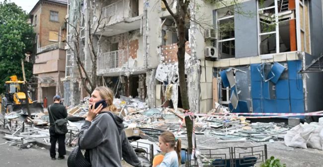 Pokrovskista tulee Ukrainan uusi rintamalinja, kun Venäjä tehostaa lennokki- ja jalkaväkihyökkäyksiä