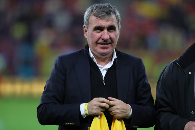Gheorghe Hagi valittiin Romanian uudeksi päävalmentajaksi Lucescun tilalle.