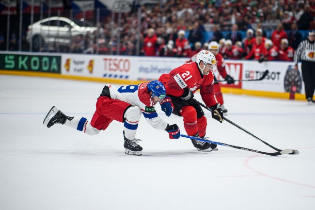 Team USA:n jääkiekkoilija Brady Tkachuk reagoi Valkoisen talon jakamaan AI-videoon: "En koskaan sanoisi noin"