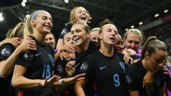 media/31/englandsvictorydescribed_4613133t.jpg