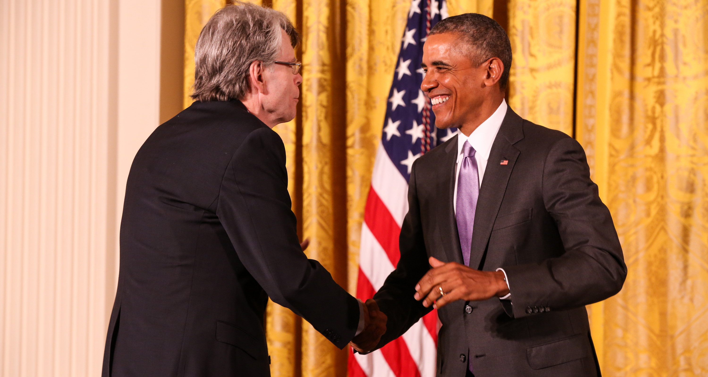 Stephen King kutsuu Donald Trumpin Amerikkaa "kauhutarinaksi"