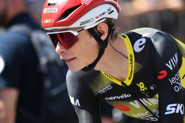Jonas Vingegaard vetäytyy Tour de Francesta ja antaa Tadej Pogacarille valtavan etumatkan tänä vuonna