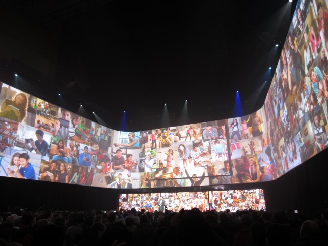 Playstation 4:n julkistustilaisuudessa