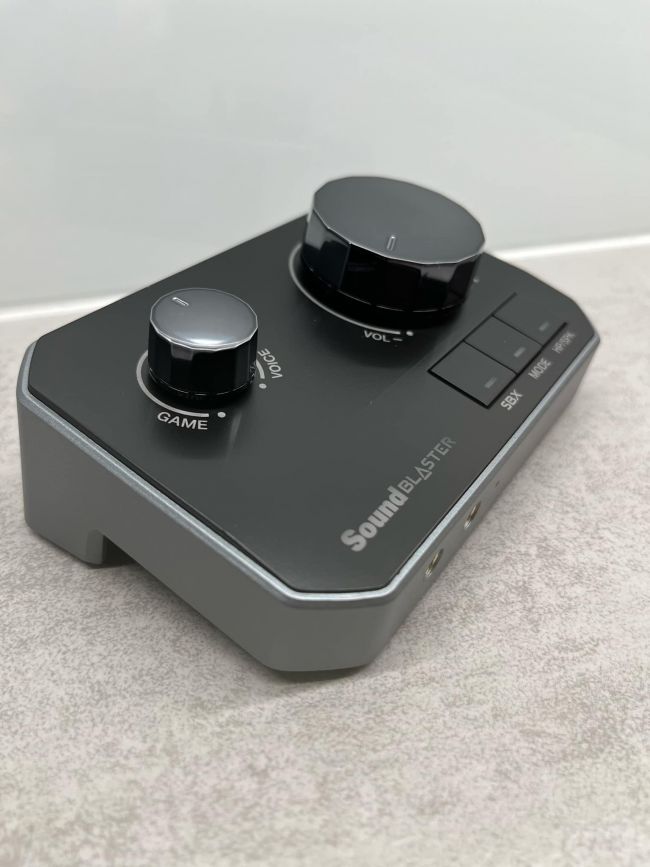 Sound Blaster G8, jykevä äänilaite striimaajille ja pelaajille