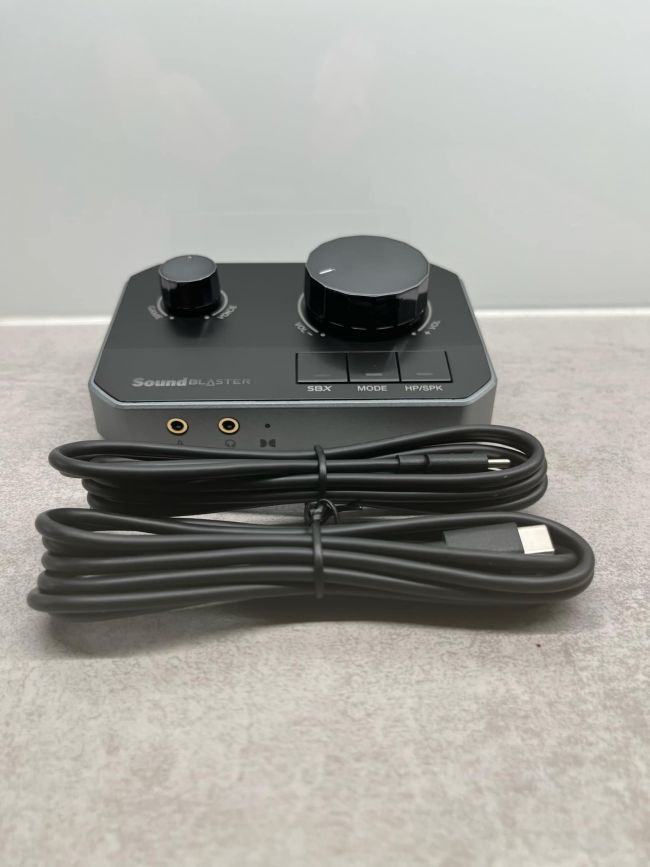 Sound Blaster G8, jykevä äänilaite striimaajille ja pelaajille
