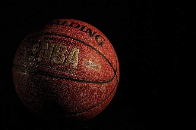 NBA:n Utah Jazz hävisi Chicago Bullsille, mutta vain niukasti