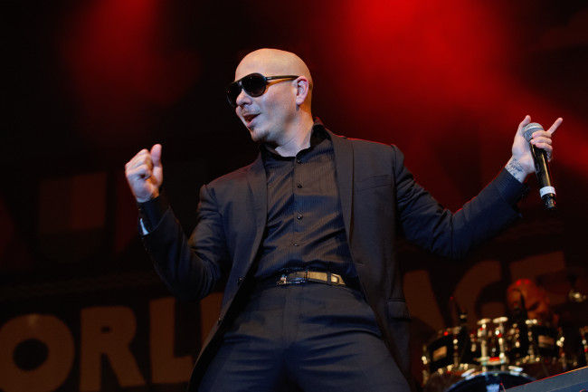 Pitbull yrittää rikkoa kaljupäähine-ennätyksen Lontoossa heinäkuussa