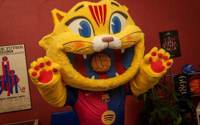 FC Barcelona julkisti uuden maskotin, mutta se ei tuonut paljon onnea
