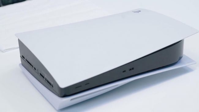 Uusissa PlayStation 5 -pakkauksissa on tiettävästi varoitusetiketti, jossa kerrotaan fyysisten levyjen käytön lopettamisesta