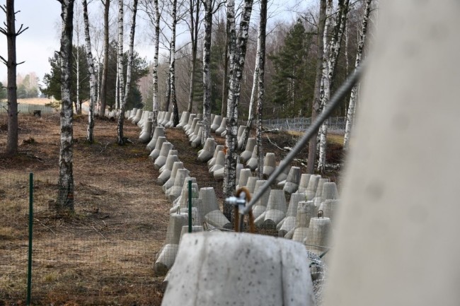 Puola aikoo asentaa miljoonia maamiinoja Venäjän ja Valko-Venäjän vastaiselle itärajalleen