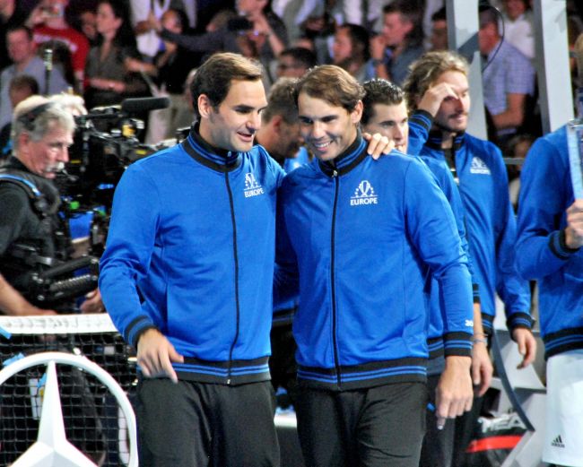 Roger Federer jakoi koskettavan jäähyväisviestin Rafa Nadalille