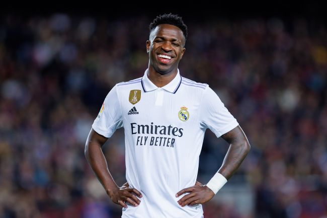Vinícius Jr todistaa oikeudenkäynnissä Frente Atléticon ultrapelaajia vastaan, jotka ripustivat nuken paitaansa