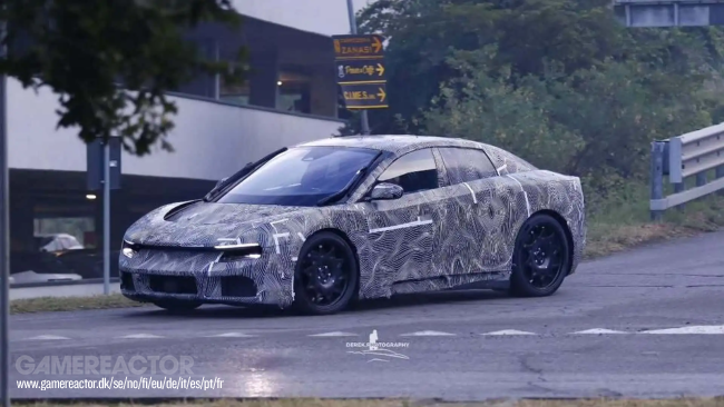 Ferrari Luce on edelleen kiistelty, nyt sen massiivisten tuulilasinpyyhkimien takia