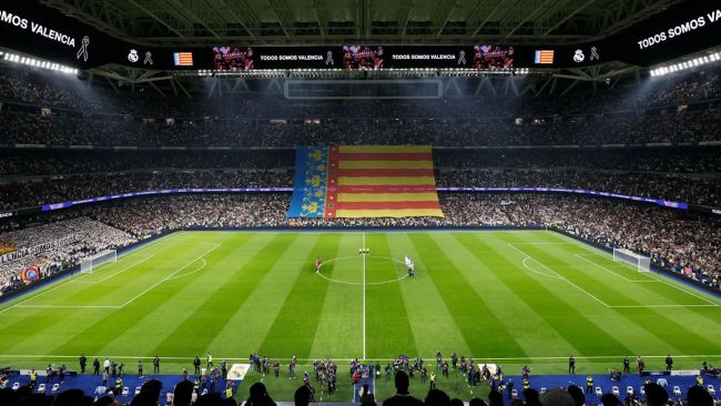 Real Madrid vierailee Valenciassa tänä iltana: jakautunut kovassa kilpailussa, yhdistynyt solidaarisuudessa