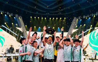 Esports World Cup: Team Falcons voittaa OWCS Midseason Championshipissä