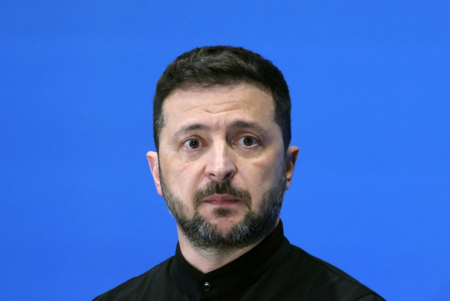 Zelensky varoittaa Eurooppaa varautumaan valtiosta riippumattomien toimijoiden tekemiin lennokki-iskuihin: "Ne eivät enää maksa miljardeja"