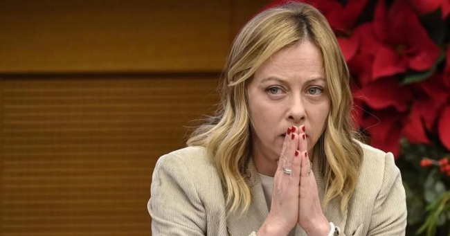 Italia aikoo sulkea Schengen-alueen rajan Espanjan kanssa Ceutan maahanmuuttokriisin seurauksena
