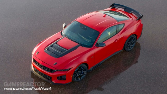 Uusi Ford Mustang Dark Horse SC: yli 500 hevosvoimaa ja 5,2-litrainen V8-turbomoottori