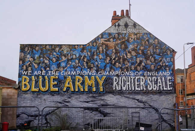 Leicester City putosi League Oneen kymmenen vuotta Valioliigan voittamisen jälkeen