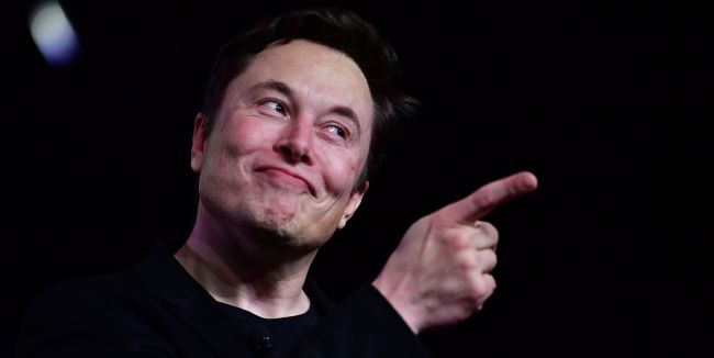 Elon Musk lupaa täysin tekoälyn luoman pelin ensi vuoteen mennessä