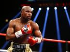 Nyrkkeilylegenda Floyd Mayweather palaa ammattinyrkkeilyyn yhdeks&auml;n vuoden j&auml;lkeen