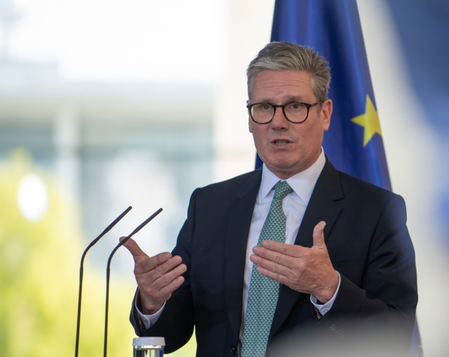 Starmer matkustaa Pekingiin, kun Yhdistynyt kuningaskunta tasapainottaa suhteita epävakaassa lännessä